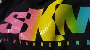 Setelah cara menghilangkan gambar sablon di tas ini selesai, cuci tas menggunakan air bersih dan tambahkan pewangi untuk menghilangkan aroma cairan bahan bakar. Teknik Sablon Gradasi 4 Warna Sekali Gesut Sablon By Sablon Barcloth