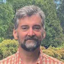 Andy Law's Instagram, Twitter & Facebook