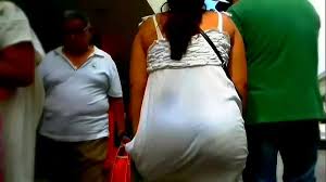 Madura en la calle en pantyhose. Nalgonas Y Transparencias Se Le Marca El Calzon Xvideos Com