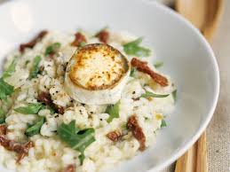 Risotto Mit Getrockneten Tomaten Und Rucola Dazu Z Rezept Getrocknete Tomaten Rezepte Risotto Rezept Tomaten