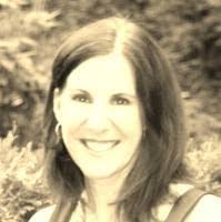 Angela Jee's Instagram, Twitter & Facebook