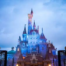 In this garden is also where the spring rose is kept. Photos Inside Beauty And The Beast At Tokyo Disneyland Tdr Explorer