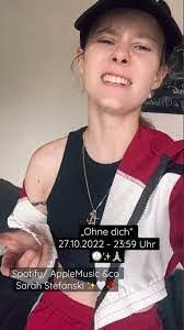 Sarah Stefanski's Instagram, Twitter & Facebook