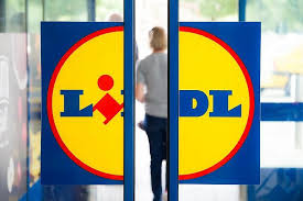 How much is 2500 euro in romanian leu? German Retailer Lidl Increases Minimum Wages Of Its Employees In Romania Romania Insider