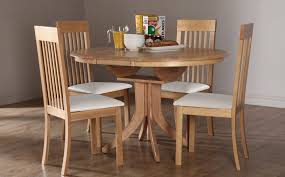 Hudson Round Oak Extending Dining Table With 4 Oxford Chairs Ivory Leather Seat Pad With Images Round Extendable Dining Table Wall Mounted Dining Table Modern Dining Table Set