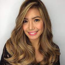 Digital Perm Is The Latest Fad In Women S Hairstyles The Trend Setting Digi Perm Hairdos Are Generally Charact Permed Hairstyles Digital Perm Hair Styles 2017