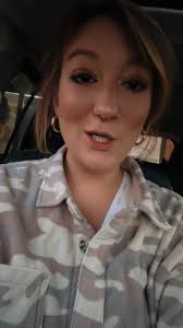 Violet Prescott (@vprescott33)