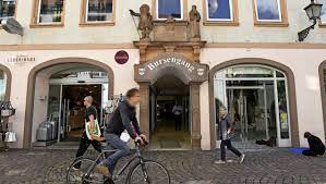 Freiburger leder haus, freiburg im breisgau. Der Bursengang Soll Kunftig Keine Einkaufspassage Mehr Sein Freiburg Badische Zeitung