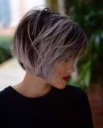 Cheveux Courts Meches Des Modeles Inspirants Cheveux Courts Meches Cheveux Courts Coupe De Cheveux
