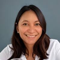 Jasmine Nasser's Instagram, Twitter & Facebook