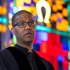 Bree Russell's Instagram, Twitter & Facebook