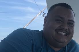 Manuel Magallon's Instagram, Twitter & Facebook