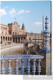 Hos oss kan du hitta boende för en budgetsemester. Leinwandbild Blick Von Der Terrasse Auf Die Spanische Treppe Sevilla Spanien Pixers Wir Leben Um Zu Verandern