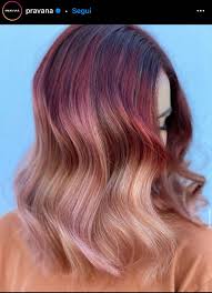 Accanto a biondi miele e sfumature color caramello per il castano, infatti, i nuovi colori capelli della primavera 2021 si ispirano anche alle . Colore Capelli Primavera Estate 2021 Foto Idee E Sfumature Amica