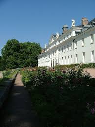 Chateau De La Verrerie Vue Arriere Le Creusot Saone Et Loire Saone Et Loire Le Creusot Voyage Europe