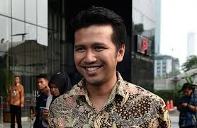 Download free emil elestianto dardak transparent images in your personal projects or share it as a cool sticker on tumblr, whatsapp, facebook messenger, wechat, twitter or in other messaging apps. Capaian Politik Emil Dardak Di Trenggalek Dinilai Modal Kuat