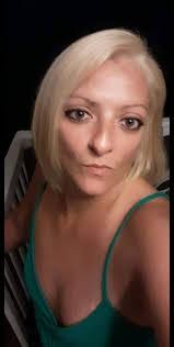 Erica Fahey's Instagram, Twitter & Facebook