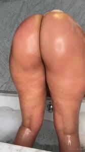 Keykrackinass Come wash me baby xxx onlyfans porn