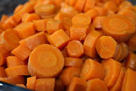 These don't last as long as unpeeled, fresh carrots, however, and only stay edible for up to five days. Fresh And Sweet Cooked Carrots Recipe
