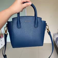 Charles and keith glitter shoulder bag original review. Charles Keith Bag Tas Wanita Charles And Keith Tas Handbag Cnk Original 100 Fesyen Wanita Tas Dompet Di Carousell