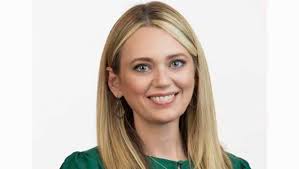 Jennifer East's Instagram, Twitter & Facebook