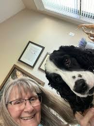 Shirley Springer's Instagram, Twitter & Facebook