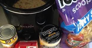 White Queso Sausage Dip 1 Jar Queso Blanco Dip 1 Can Rotel Undrained Half Tube Zesty Sausage Browned Heat Toget Sausage Dip Diner Recipes Meat Dishes