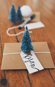 How to make diy thanksgiving & christmas place cards. Two Simple Diy Christmas Place Cards Gimme Some Oven