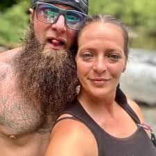 Shannon Thurman's Instagram, Twitter & Facebook