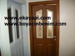 Orjinal amerikan panel kapı boyama işlemi, kendi özel boyasıyla, fabrikada püskürtme yöntemiyle boyanır. Amerikan Kapi Nasil Boyanir