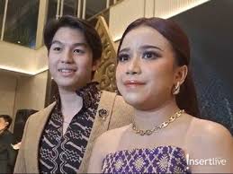 Hubungan Makin Serius, Jonathan Alden Beri Brisia Jodie Cincin Komitmen