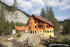 Nessuna webcam disponibile a lacul rosu. Cazare Vila Gal La Lacu Rosu Harghita Transilvania Harghita Covasna Lacu Rosu