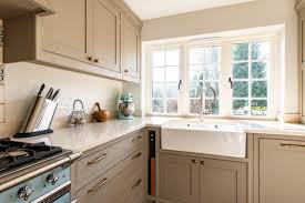 Where meu niedermayer reisen kreuzfahrten kampfsport leipzig shop botanical gardens maine aglow atum azul. Kitchen Colours Inspired By Nature Pampas Grass Eucalyptus Calamine Herringbone Kitchens