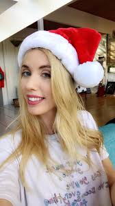 Comment in a GIF how you'd feel about a Pamela Pupkin HOLIDAY WORKOUT?!?