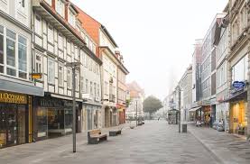 Neugestaltung Der Fussgangerzone Weender Strasse Gottingen Strasse Fussganger Umgebung