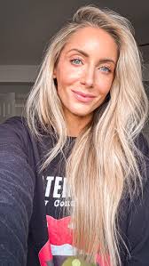 Join us(!) as Danielle Dubois and Whitney Tingle, Co-founders of  @sakaralife , sit down with Annie Jackson, the visionary co-founder and CEO  of Credo Beauty, to talk about what it really means