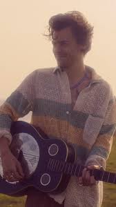 Harry styles, diana ross, dua lipa & bad bunny: Harry Styles Vogue Wallpapers In 2021 Harry Styles Vogue Harry Styles Cute Harry Styles Photos