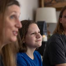 Crohn's disease and colitis: Advocates strive to raise awareness, break  stigma for 'invisible' illnesses