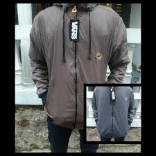 0899 0071 066 Three Jaket Pria Casual Jual Sweater Pria Keren Koleksi Jaket Keren Jual Jaket Motor Sport Jaket Wanit Jaket Militer Jaket Kulit Jaket Pria
