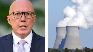 New Top Model Melissa Juratowitch has looks and brains