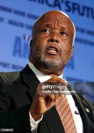 23 Photos & High Res Pictures