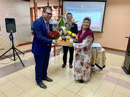 flexiblemap address=pusat perubatan ukm title=pusat perubatan ukm. Majlis Serah Terima Tugas Jawatan Dekan Fakulti Perubatan Ukm Pejabat Pro Naib Canselor Kampus Kuala Lumpur