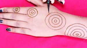 Simple And Easy Mehndi Designs For Hands Step By Step Easy Henna Design For Beginners Amisha Beginner Henna Designs Henna Designs Easy Henna Designs
