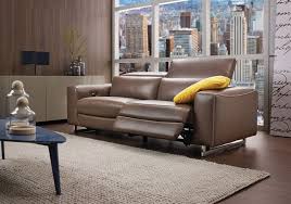 Cool Recliner Sofa With Large Rug And Unique Shape Of Coffee Table For Htl Furniture Reviews Htlfurniturereviews Sofa Sofa Uk Furniture Reviews