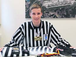 Ein Erdinger Schiri bei der Eishockey-WM