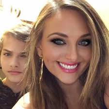 Meet Erinne Reva. Sadly Erinne was diagnosed with a terminal brain tumour  in March this years at just 6 years old. All that know Erinne are  heartbroken. Her family are now trying