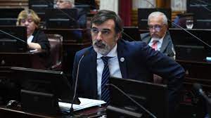 Add a bio, trivia, and more. Que Es Ela La Esclerosis Lateral Amiotrofica Que Padece Esteban Bullrich Perfil
