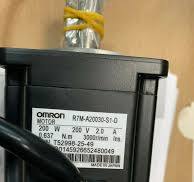 OMRON R7M-A20030-S1-D Servo Motor One New In Box Expedited Shipping