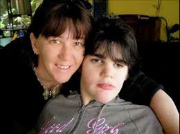 Can you sharpen this old photo?