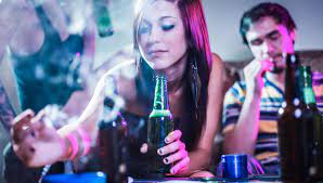 Group video chat to help you and your friends be together when you're not together. Sex Drogen Und Verletzte Ein Abend Auf Einer Home Party
